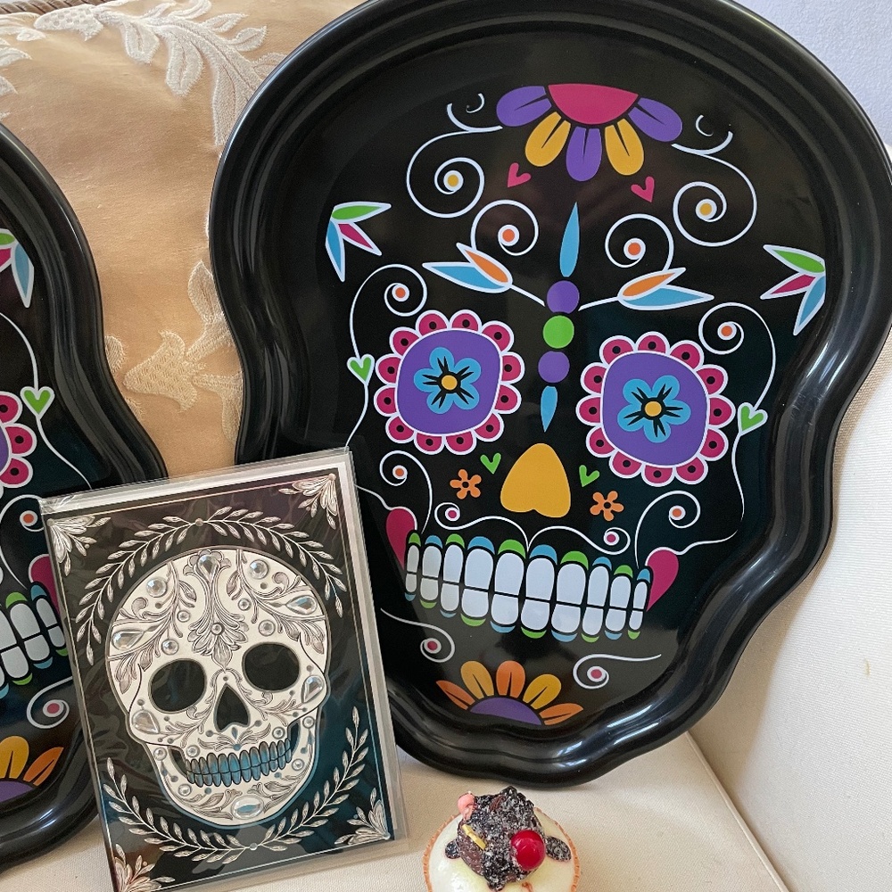 PRICE DROP!Festive Dias de los Muertos Sugar Skull Treat Trays + Greeting Card! - Picture 5 of 8